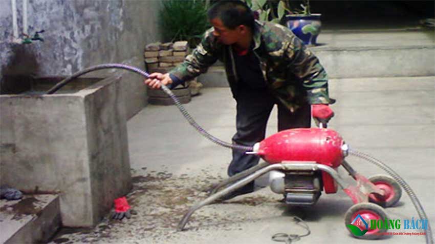 Thông tắc cống tại Ô Môn