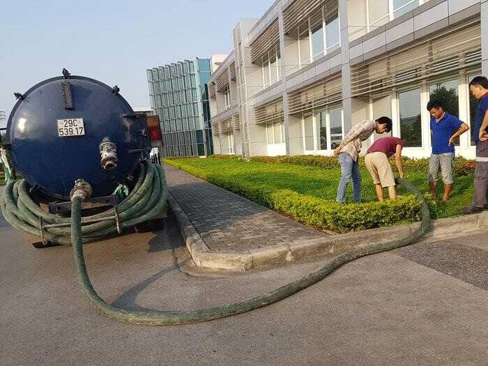 Hút hầm vệ sinh Tây Hồ