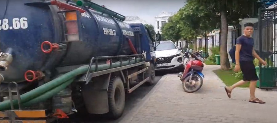 Hút hầm cầu Mê Linh