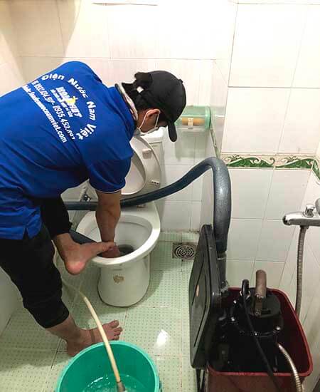 Thông bồn cầu quận Tân Bình