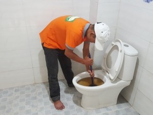 Thông bồn cầu Ninh Thuận