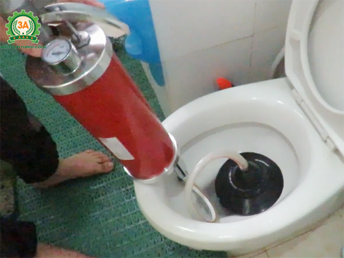 Thông tắc bồn cầu Ninh Hải