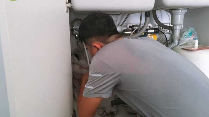 Thông tắc cống Bác Ái