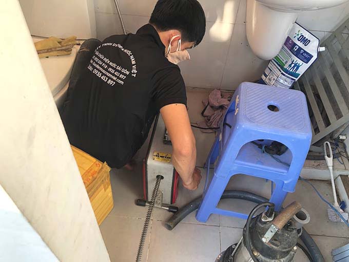 Thông tắc cống Quận 7