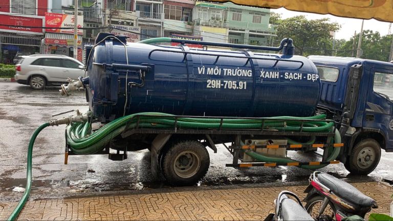 Hút hầm cầu Đức Huệ
