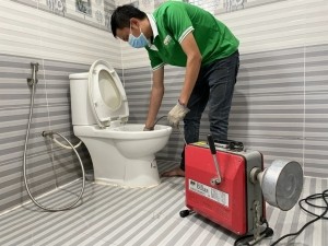Thông bồn cầu Vĩnh Hưng