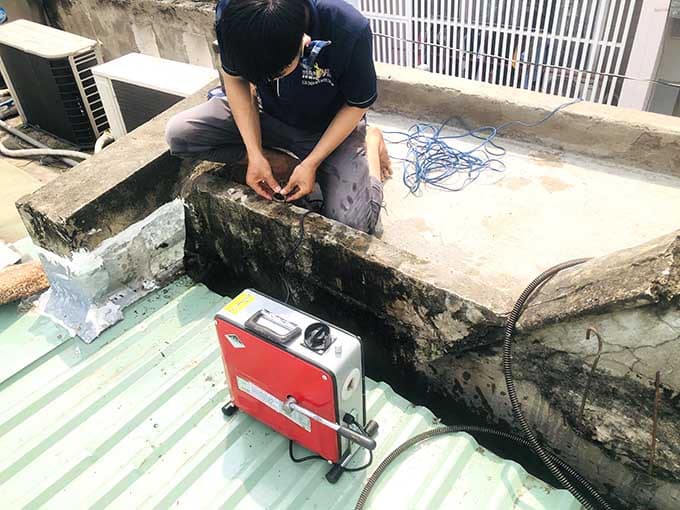 Thông cống nghẹt tại Quận 10